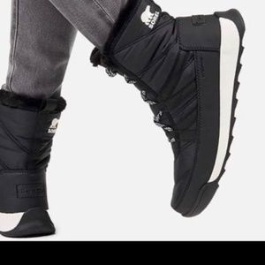 Sorel Whitney II Short Lace Up